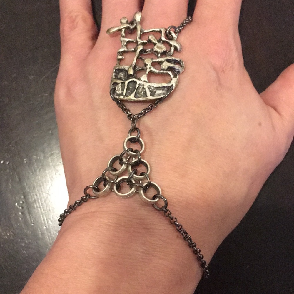 🆕RARE LITTER Bracelet Hand Chain - Picture 4 of 12